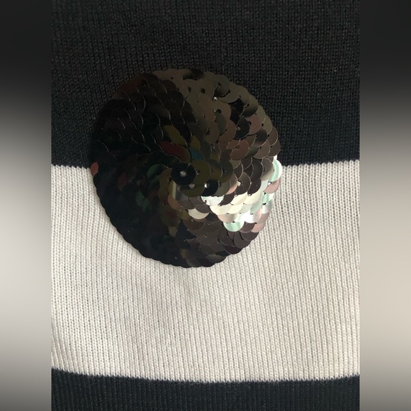 ASHLEY STEWART OFF THE SHOULDER SWEATER SIZE: 14/16 - Picture 4 of 11